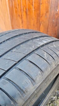 Michelin 245/40 r19