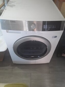 Sušicka AEG