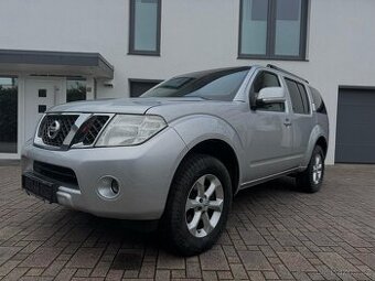 Nissan Pathfinder 2.5 dCi Platinum Aut. 140kw