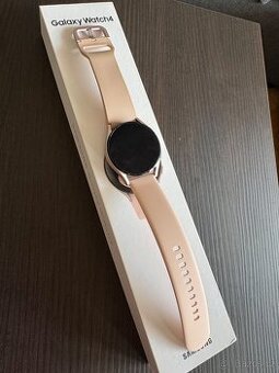 Predám smart hodinky Samsung Galaxy Watch4