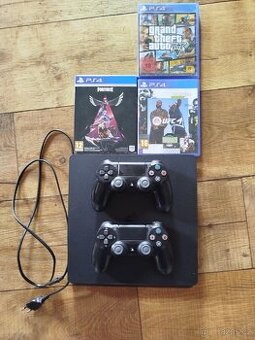 PlayStation 4 vyborny stav