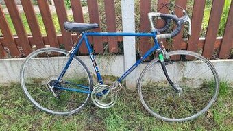 Retro kola Favorit
