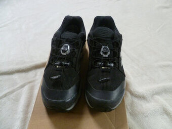 Adidas terrex GTX vel. 32