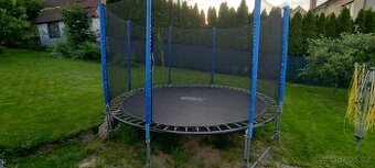 Trampolína 3,5 m průměr.