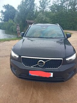 Volvo XC-40