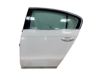 Levé zadní dveře bílá LB9A VW Passat B7 sedan r.v. 2012