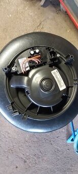 Ventilator topeni