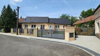 Prodej rodinného domu 93 m², pozemek 285 m² Tyršovo náměstí,