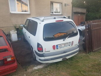 Renault Espace III, 2l benzín, 84kW na náhradní díly