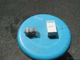 Relé RP 700