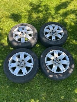 Prodám alu kola Vw passat b5.5 7Jx15H2 Et37