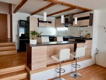 Pronájem bytu 3+kk 91 m2 s balkonem , ulice Ladova-Řečkovice