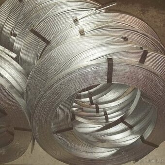 Zemnící páska 30x4 FeZn - balení 25 kg