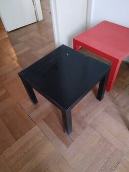Daruji stolek za odvoz