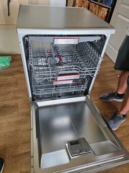 Bosch series 4