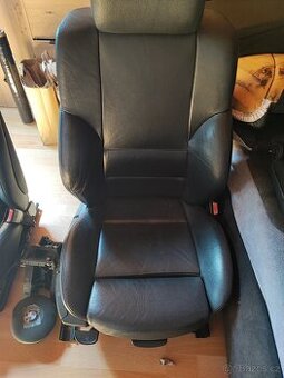 BMW E46 mpaket sedačka spolujezdce s výhřevem