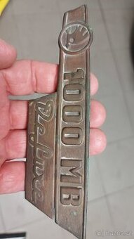 Škoda 1000 MB De Luxe - štítek na víko motoru
