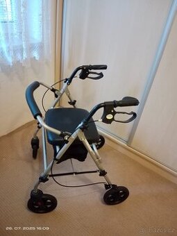 Prodám seniorské chodítko