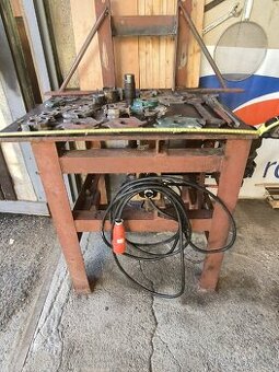 PRODÁM PROFI FRÉZU Z FRÉZKAMI