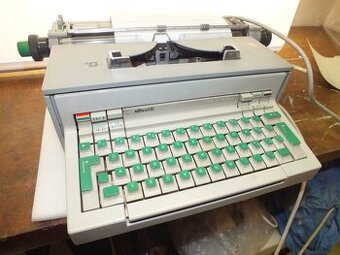 Psací el. stroj Olivetti