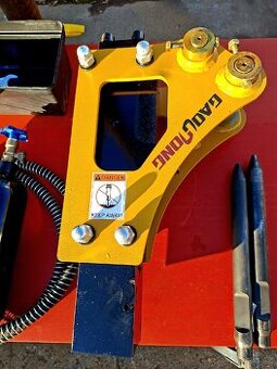 Hydraulické kladivo pro minibagr
