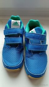 Adidas tenisky vel.19