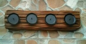 Svícen z rákosí a kovu