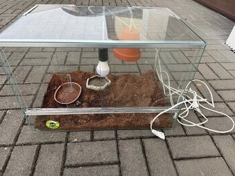 Terárium pro želvu 40x40x60 cm
