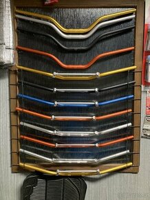 řidítka na motocykl nebo ATV