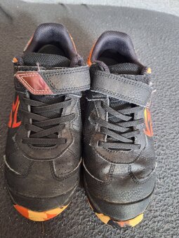 Chlapecké boty značky ARTENGO, vel. 37