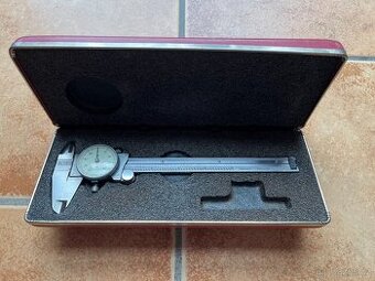 Posuvné měřidlo šuplera - Starrett - palcové