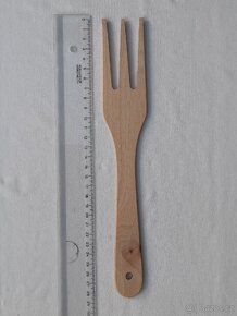 Různé kuchyňské náčiní