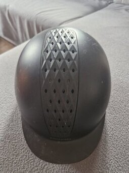 Přilba na koně vel.56cm