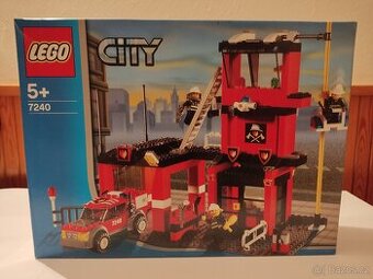LEGO 7240 Hasičská stanice z roku 2005