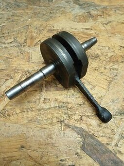 Babetta 207 kliková hřídel