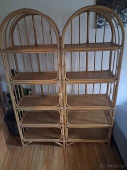 Bambusové regály -police.