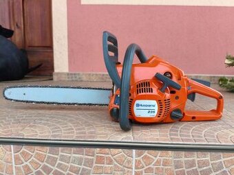 Husqvarna 235
