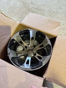 Dva disky SS na čtyřkolku yamaha