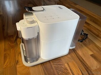De'Longhi Nespresso Gran Lattissima.