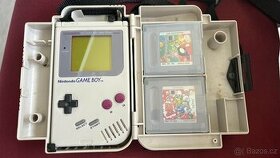 Nintendo Gameboy + Box + 4 hry