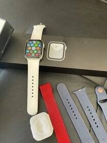 Apple Watch 5Nike