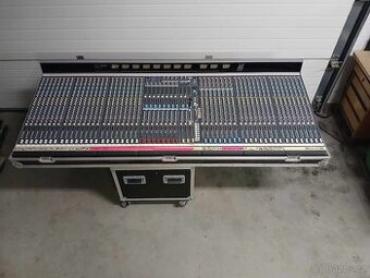 Allen & Heath GL4000 - 40 kanálový analogový mixážní pult - 1