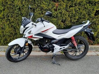 Honda CB 125F