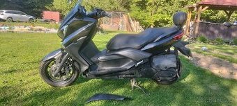 Yamaha x-max 400 momo-design