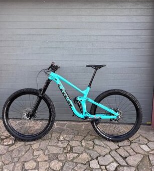 TREK SLASH 8 M\L