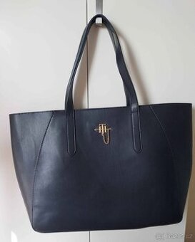 kabelka Tommy hilfiger.