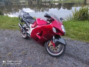 Suzuki GSX1300R Hayabusa
