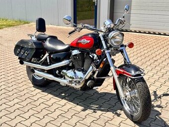 Honda Shadow VT 1100 C2