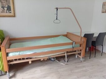 Zdravotní elektrická postel