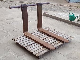 Paletizační vidle na manipulátor